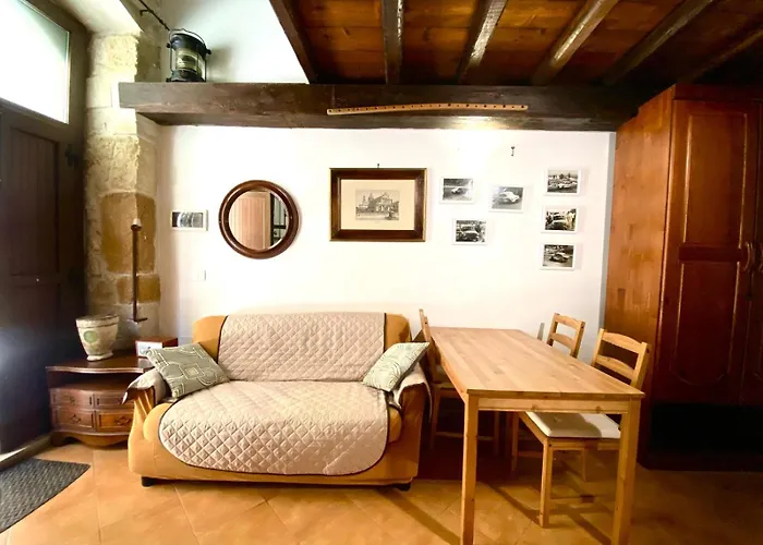 Carini House Syrakusa